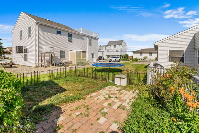 113 Illinois Avenue, Waretown, NJ 08758