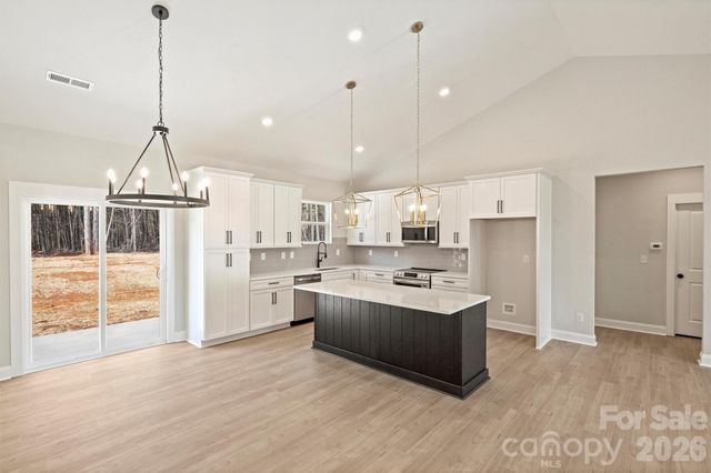 2271 Lee Lawing Road, Lincolnton, NC 28092