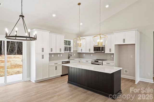 2271 Lee Lawing Road, Lincolnton, NC 28092