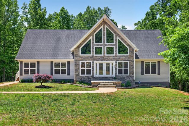 2977 Cabin Creek Drive, Catawba, NC 28609