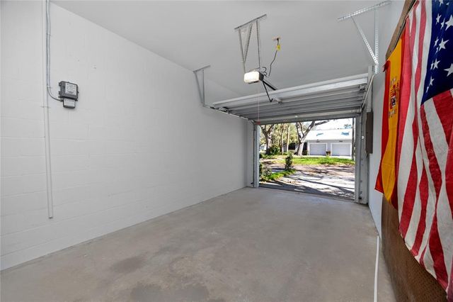 944 SAN CARLOS COURT NE, St Petersburg, FL 33702