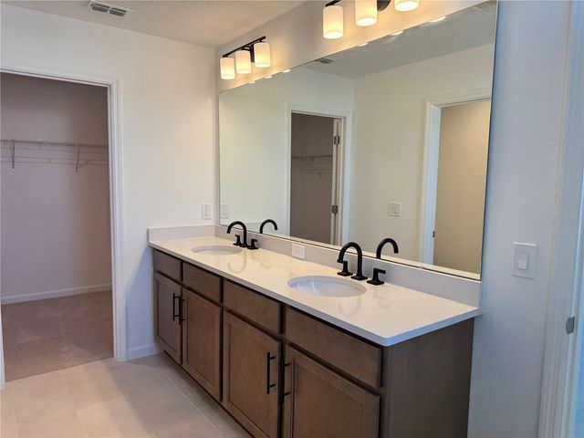 1821 CROWNCREST DRIVE, Apopka, FL 32703