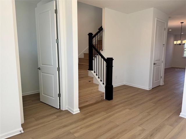 1821 CROWNCREST DRIVE, Apopka, FL 32703