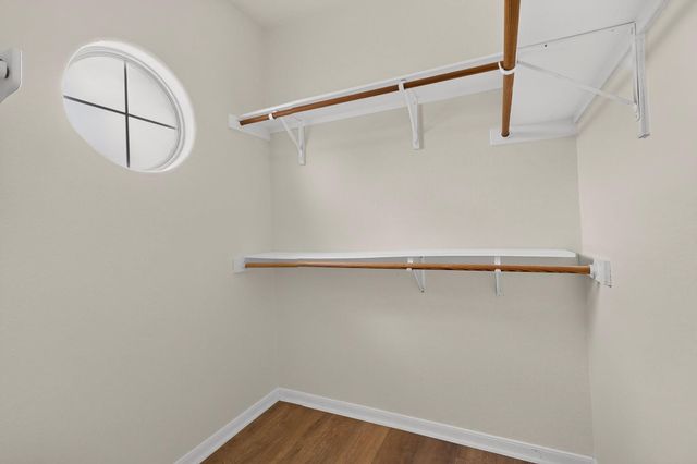 2100 Pipers Field DR 24, Austin, TX 78758
