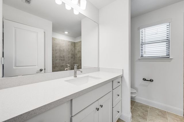 614 Bull Street, Oak Point, TX 75068