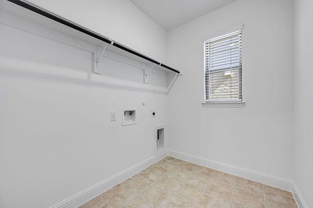 614 Bull Street, Oak Point, TX 75068