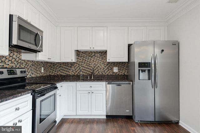 1103 WHITEWATER PL, Herndon, VA 20170