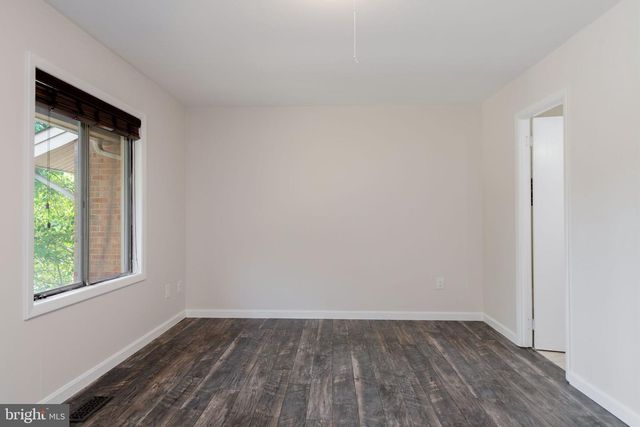 1103 WHITEWATER PL, Herndon, VA 20170