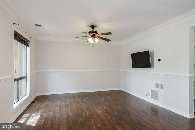 1103 WHITEWATER PL, Herndon, VA 20170