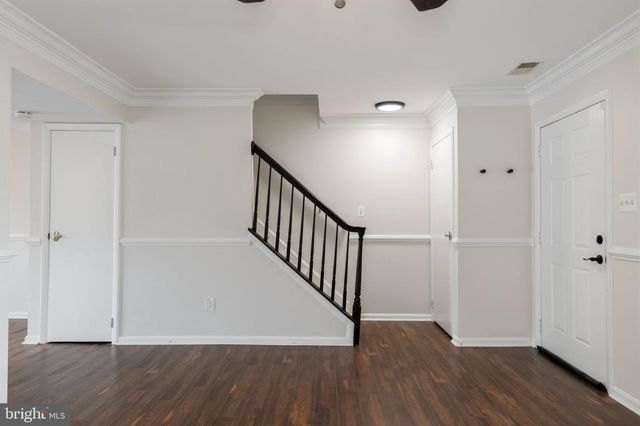 1103 WHITEWATER PL, Herndon, VA 20170
