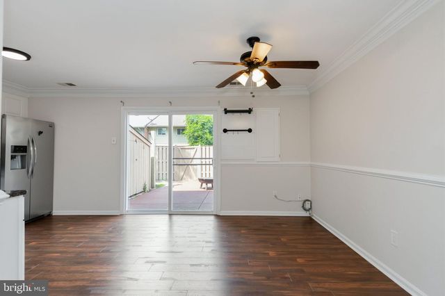 1103 WHITEWATER PL, Herndon, VA 20170