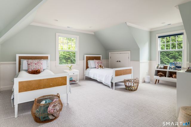 246 E Middle Patent Road, Greenwich, CT 06831