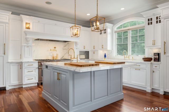 246 E Middle Patent Road, Greenwich, CT 06831