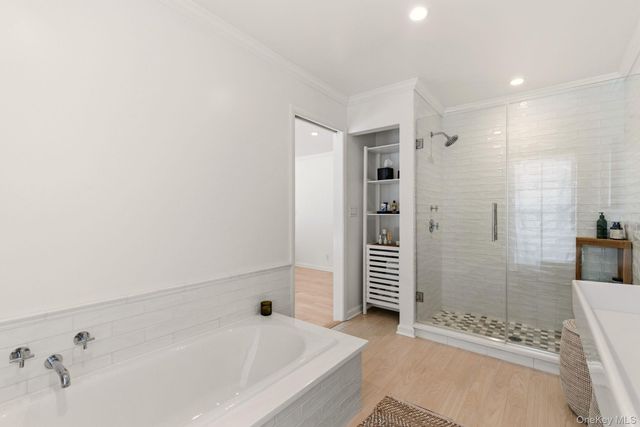 80 Hollow Road, Stony Brook, NY 11790