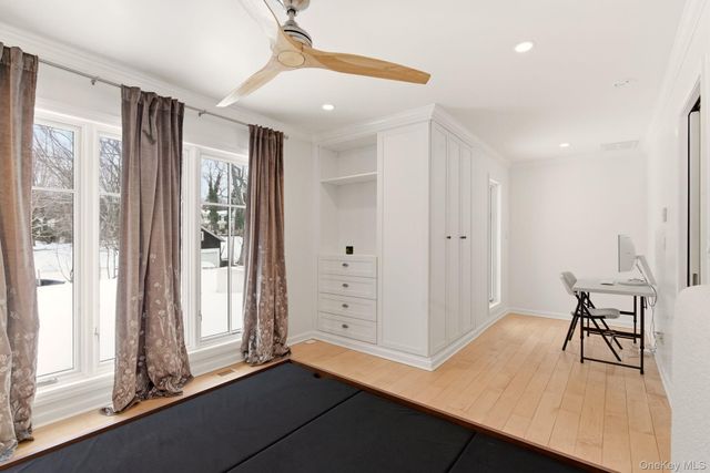 80 Hollow Road, Stony Brook, NY 11790