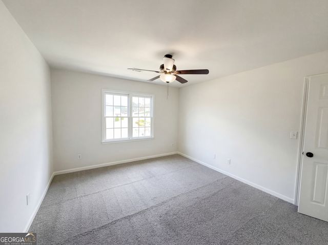 1143 Spruce Creek Lane, Lawrenceville, GA 30045