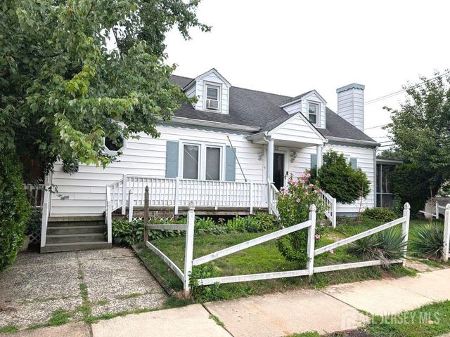 22 Juliet Street, New Brunswick, NJ 08901