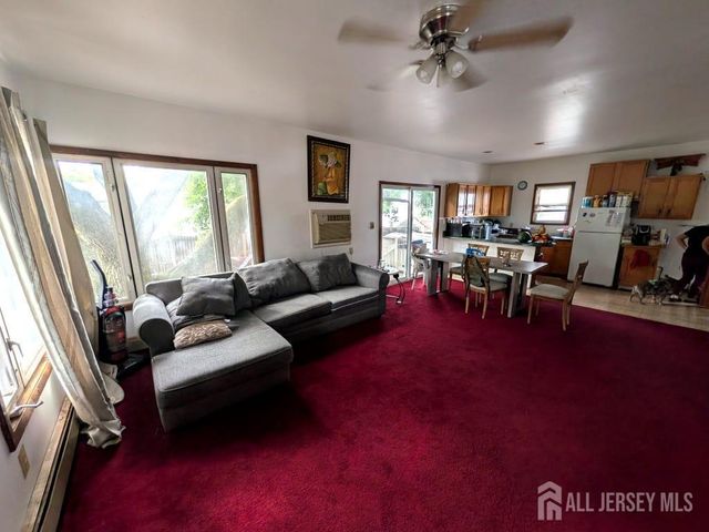 22 Juliet Street, New Brunswick, NJ 08901