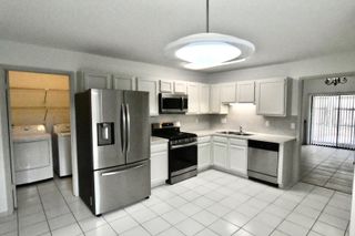 9814 Paddock Park Drive, Houston, TX 77065
