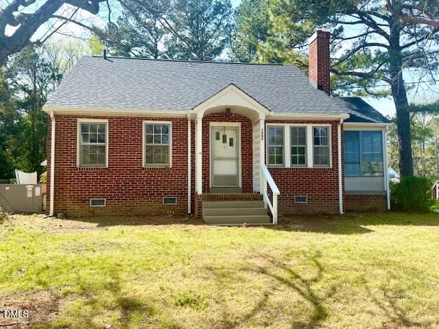 1207 College Street, Oxford, NC 27565