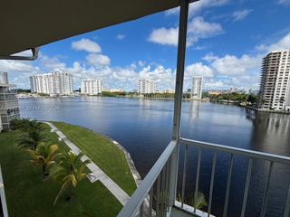 2999 Point East Dr C614, Aventura, FL 33160
