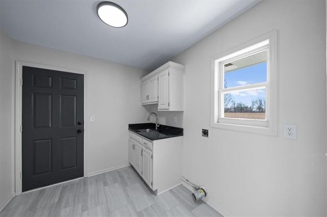 17809 E 171st Street, Pleasant Hill, MO 64080