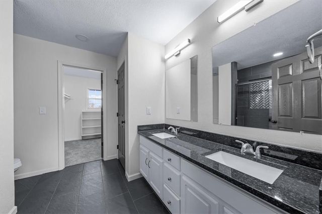 17809 E 171st Street, Pleasant Hill, MO 64080