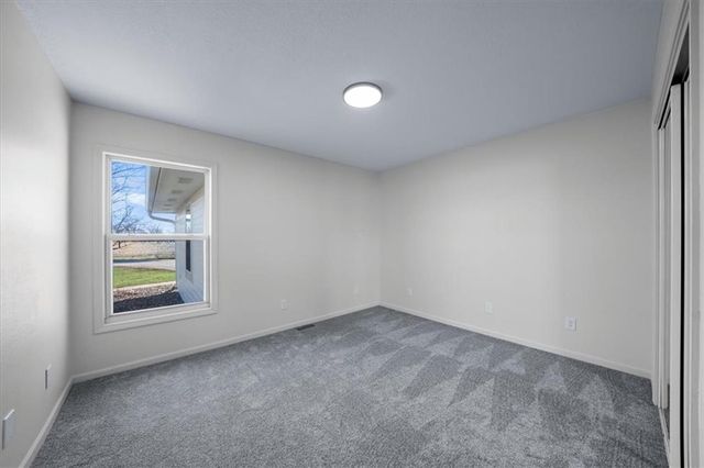 17809 E 171st Street, Pleasant Hill, MO 64080