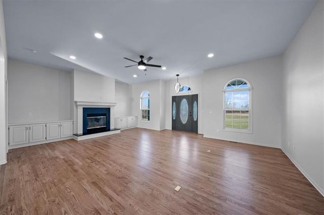 17809 E 171st Street, Pleasant Hill, MO 64080