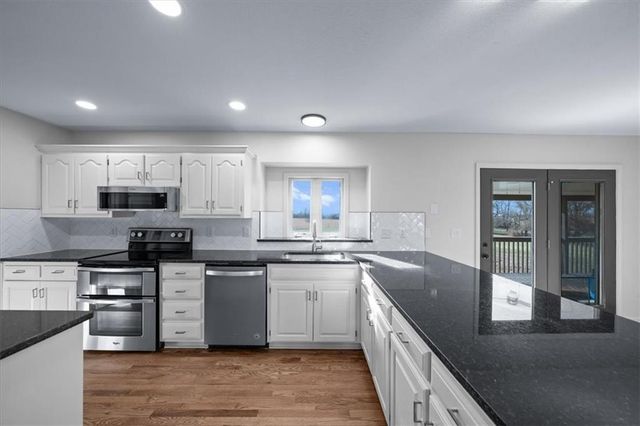 17809 E 171st Street, Pleasant Hill, MO 64080