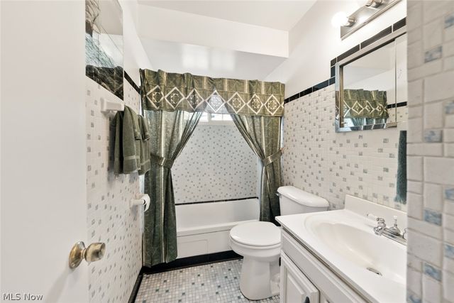 14577 N Gallatin Boulevard, Brook Park, OH 44142