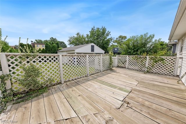 14577 N Gallatin Boulevard, Brook Park, OH 44142