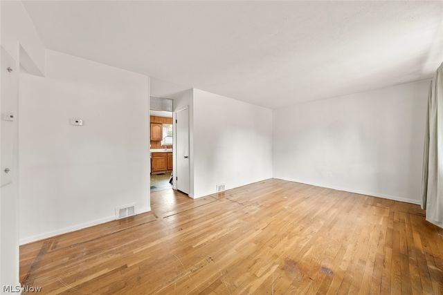 14577 N Gallatin Boulevard, Brook Park, OH 44142