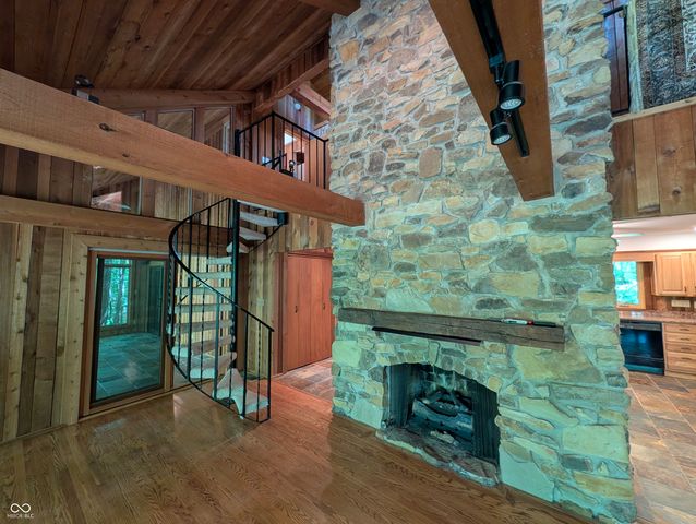 7953 Spring Mill Road, Indianapolis, IN 46260