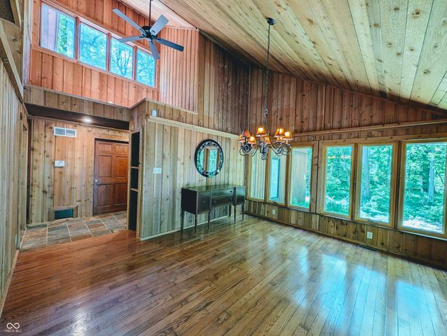 7953 Spring Mill Road, Indianapolis, IN 46260