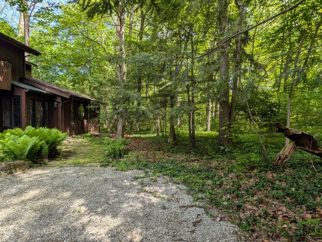 7953 Spring Mill Road, Indianapolis, IN 46260