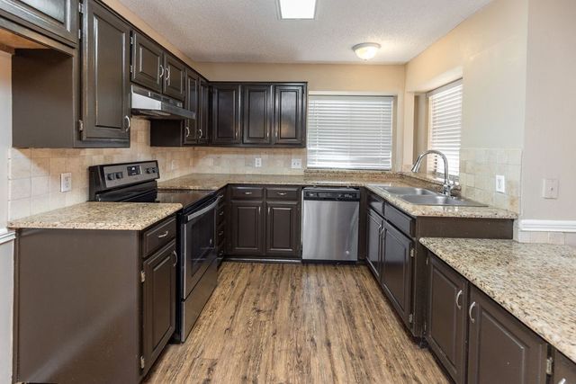 4416 Rising Sun Court, Arlington, TX 76017
