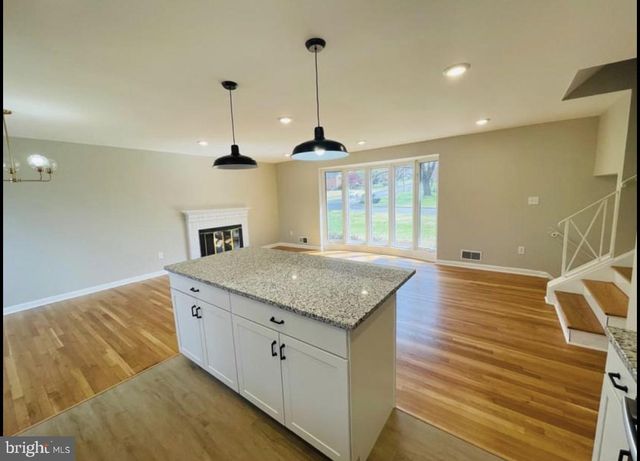 6810 FERN LN, Annandale, VA 22003