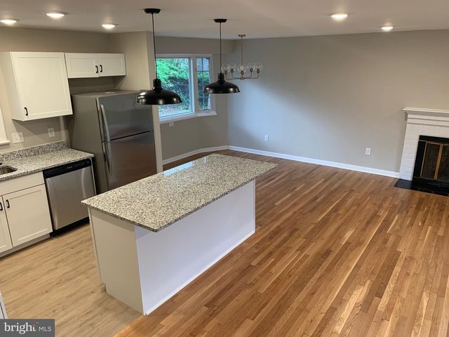 6810 FERN LN, Annandale, VA 22003