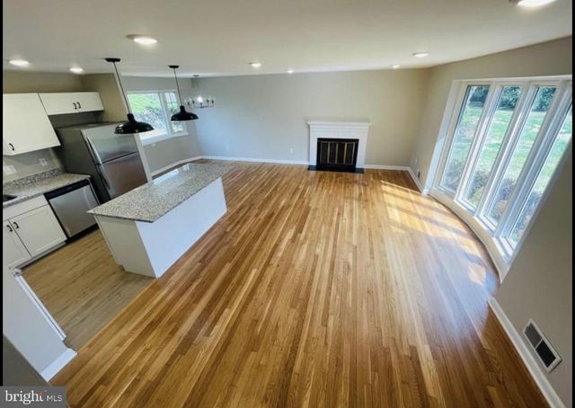 6810 FERN LN, Annandale, VA 22003