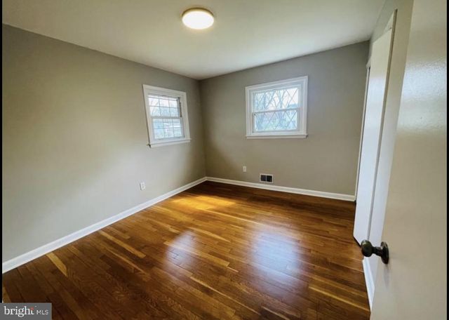 6810 FERN LN, Annandale, VA 22003