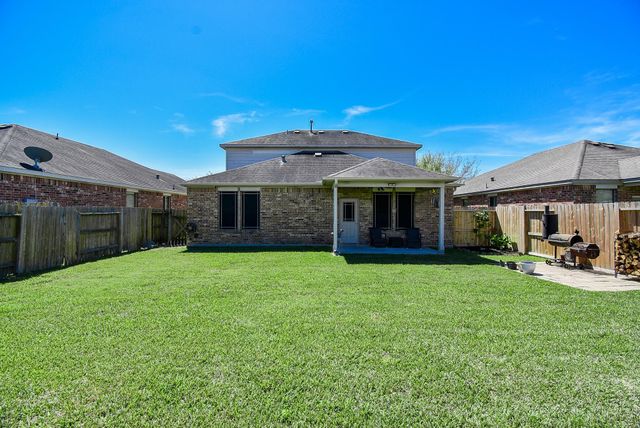 8207 Running Brook Lane, Richmond, TX 77469