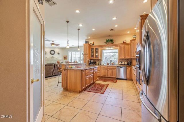 39748 Golfers Drive, Palmdale, CA 93551