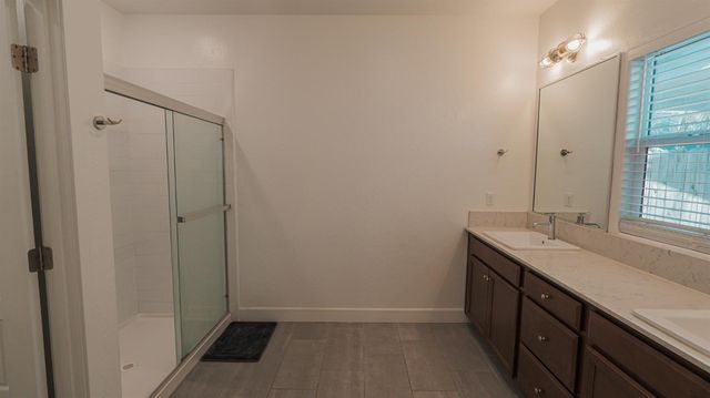 5101 N Annapolis Avenue, Fresno, CA 93723