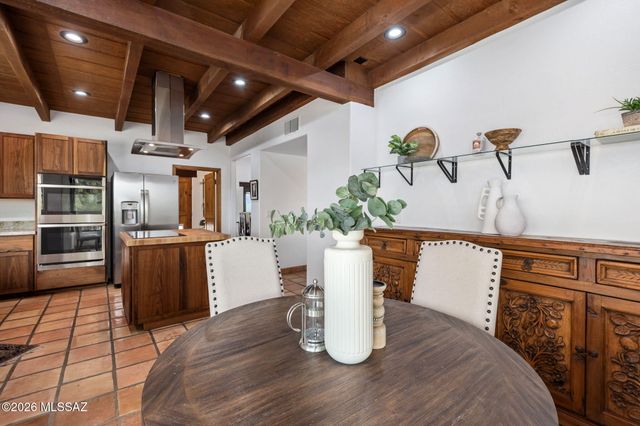5060 N Camino De Oeste, Tucson, AZ 85745