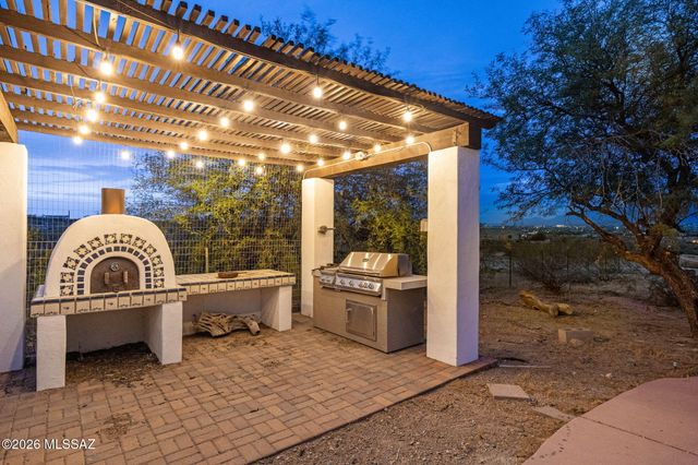 5060 N Camino De Oeste, Tucson, AZ 85745