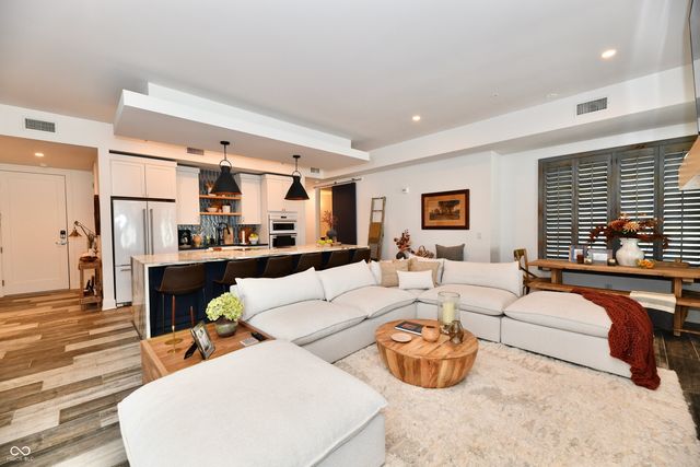 504 N Park Avenue 3, Indianapolis, IN 46202