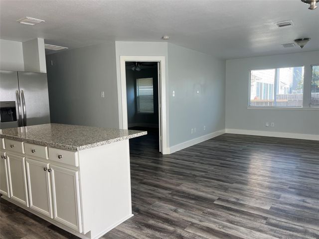 11956 Chanteloup Drive, Houston, TX 77047