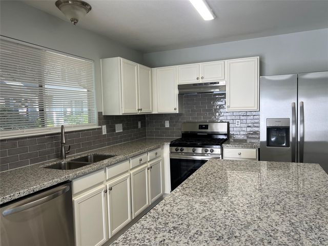 11956 Chanteloup Drive, Houston, TX 77047