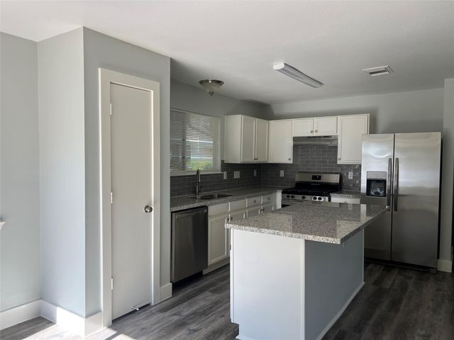 11956 Chanteloup Drive, Houston, TX 77047